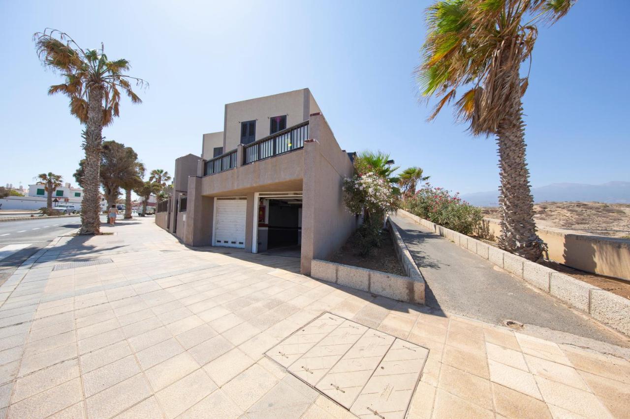 Medano4You The Wing Palace Tenerife El Medano  Exterior photo